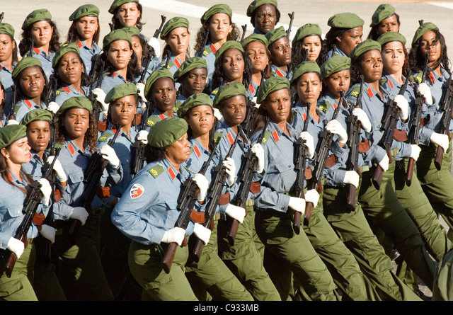 Cuba está de fiesta, se resume en un solo día hoy 16 de abril, tres efemérides gloriosas: Día del Miliciano,Proclamación del carácter socialista de la revolución y fundación del Partido Comunusta de Cuba.
#TenemosMemoria
#ProhibidoOlvidar