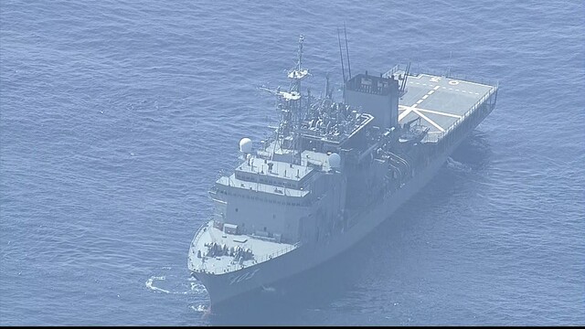 【陸自ヘリ事故】隊員とみられる2人の死亡を確認
news.livedoor.com/lite/article_d…

機体の胴体部分とみられるものとともに、隊員とみられる5人を発見していた。陸上自衛隊によると、このうち2人を海上に引き揚げたが、19時ごろに死亡が確認された。捜索活動とともに、死亡した2人の身元の特定を進める。