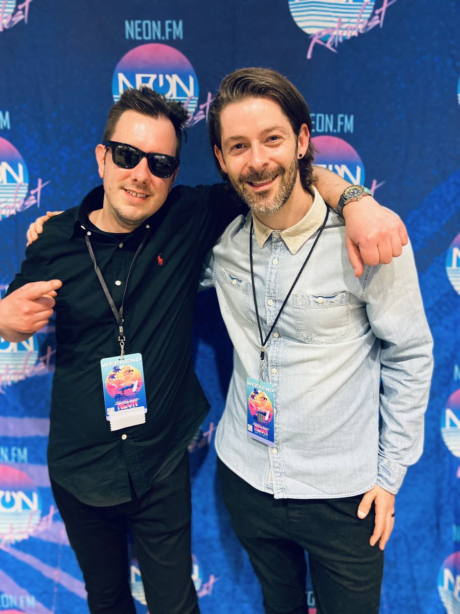 Hanging out with my buddy <a href="/betamaxx80s/">Betamaxx</a> at <a href="/neonsynthwave/">NEON Retrofest</a>. What a wonderful weekend this has been in Florida 🇺🇸☀️🏝️