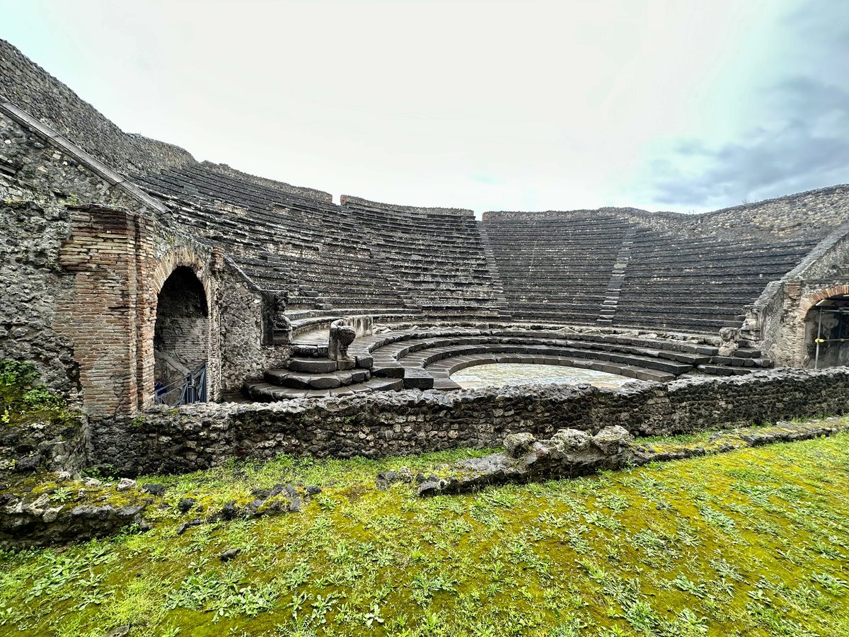 What a place ….. simply breathtaking #pompeii #italy