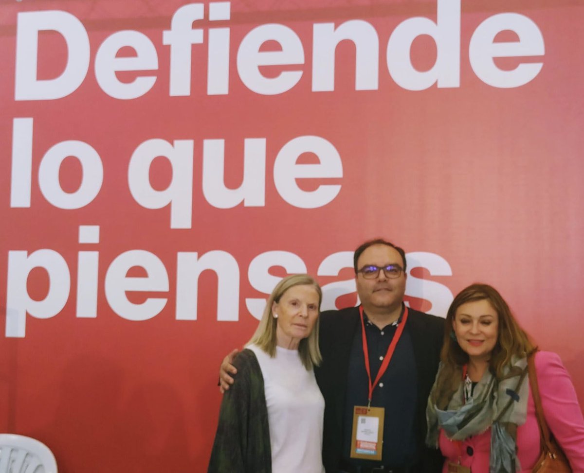 psoeBenimaclet's tweet image. #DefiendeLoQuePiensas 
Hoy en #Valéncia #Mitin @PSOE 

💪🏼🌹Salimos a ganar, porque frente al retroceso de la derecha y la ultraderecha, el PSOE es la mayor garantía de progreso y futuro. 

Somos #ElGobiernoDeLaGente