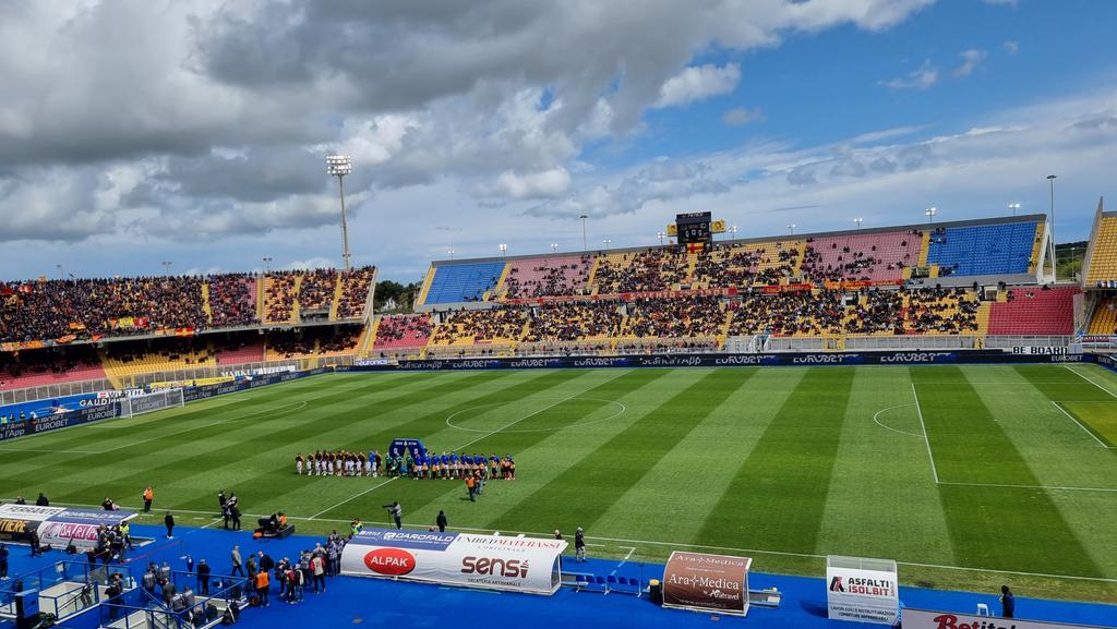 marco__lecce's tweet image. Grazie 💛❤️
@socios @SociosItalia 
#LecceSamp #BeMoreThanAFan