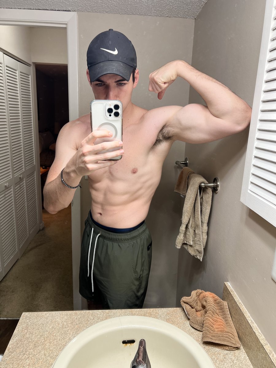 Why the "cookie diet" will help you lose more weight than "keto":