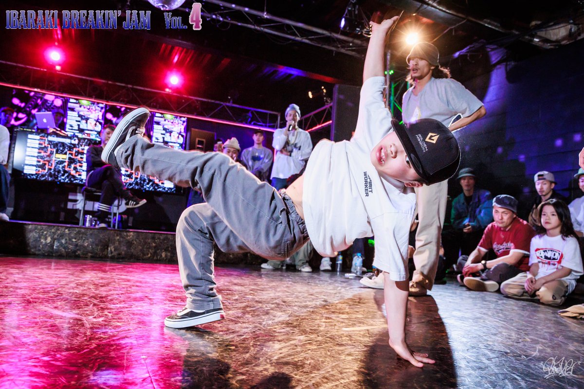 bboyBucky's tweet photo. 【IBARAKI BREAKIN JAM vol.4】

写真は下記リンク先からダウンロード出来ます。

https://t.co/arbWXlPLJB https://t.co/WKHFsyVRpr
