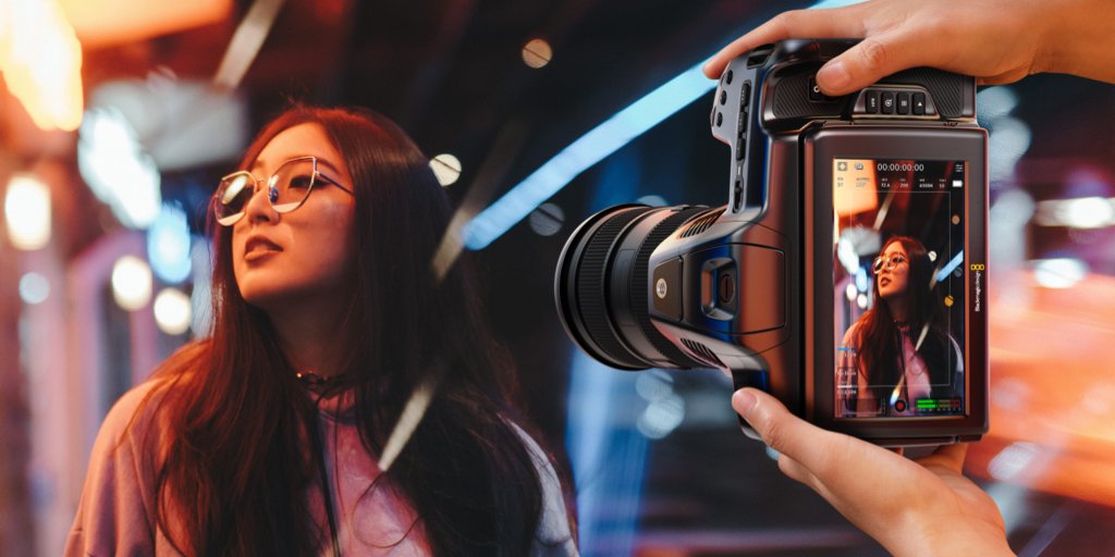 Shoot vertical films with Blackmagic Pocket Cinema Camera! Now you can shoot vertical aspect ratio video in cinematic digital film quality and create amazing content for TikTok, Youtube Shorts and more! Download Blackmagic Camera 8.1 update now from bmd.link/W3p43y