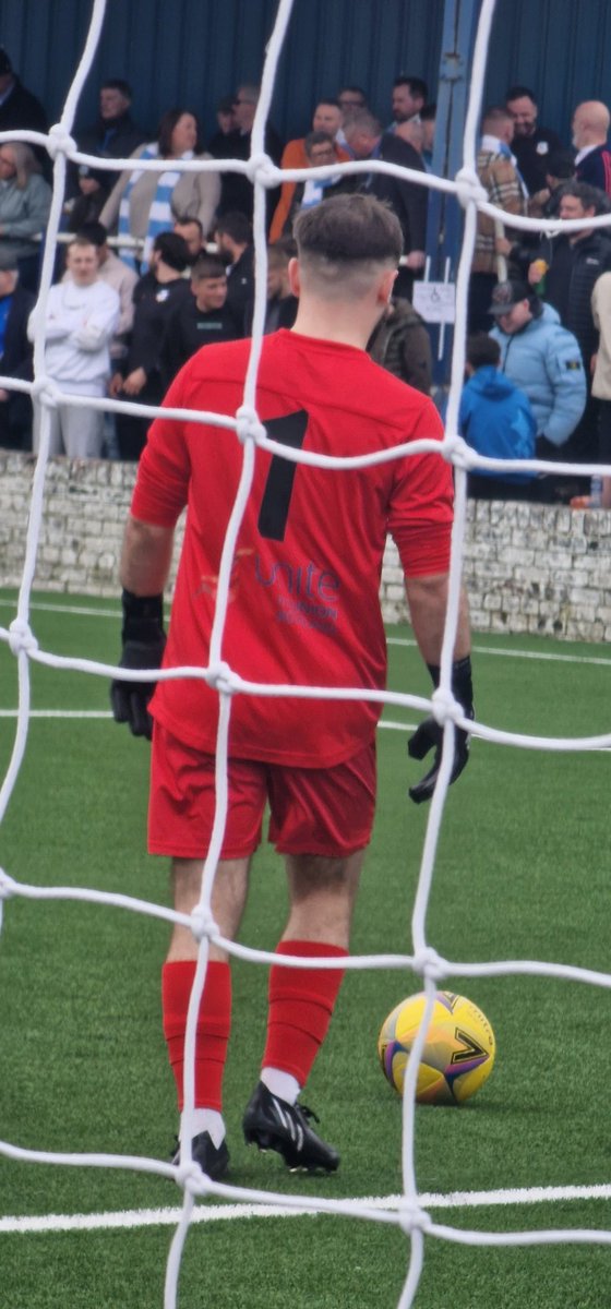 scottishjuniors's tweet photo. Quarter of an hour gone here in the #clydebuilt #SJFA Cup Semi Final and its @eastcraigiefc who have started the better team and are a goal ahead after Stewart McConnachie's 2nd minute strike https://t.co/agwdtdH98O