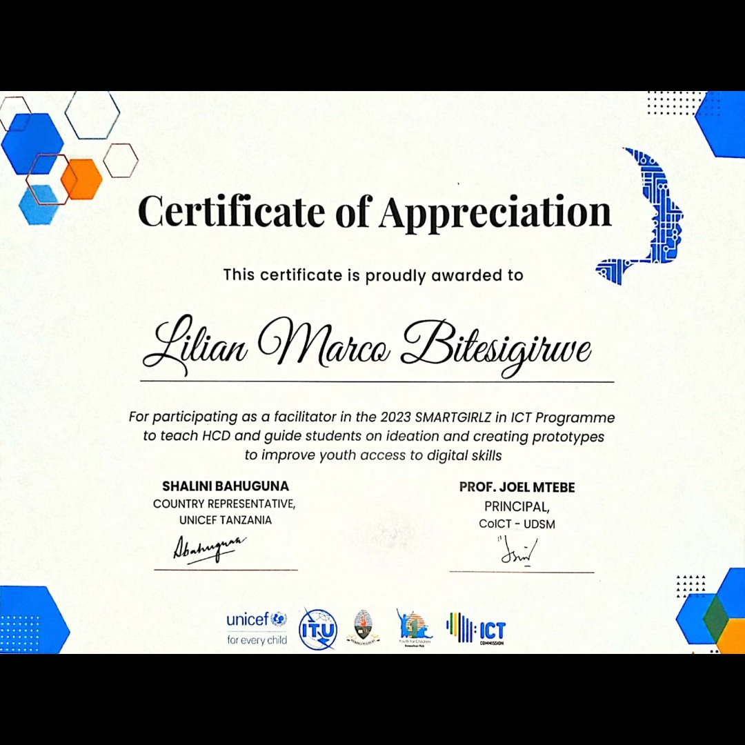 liliebite's tweet photo. Proud to have facilitated SmartGirlsInICT program for 2 years, training girls on using Human Centered Design to solve social challenges!💻🔥
@smartgirlzinict @Y4CLab https://t.co/9036GCtrAS