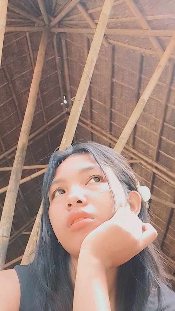 SimbronAnn's tweet image. Sana ako na man.....