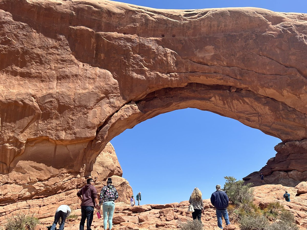 save_and_serve's tweet photo. Arches National Park. Stunning. https://t.co/wjgtlPo48Q