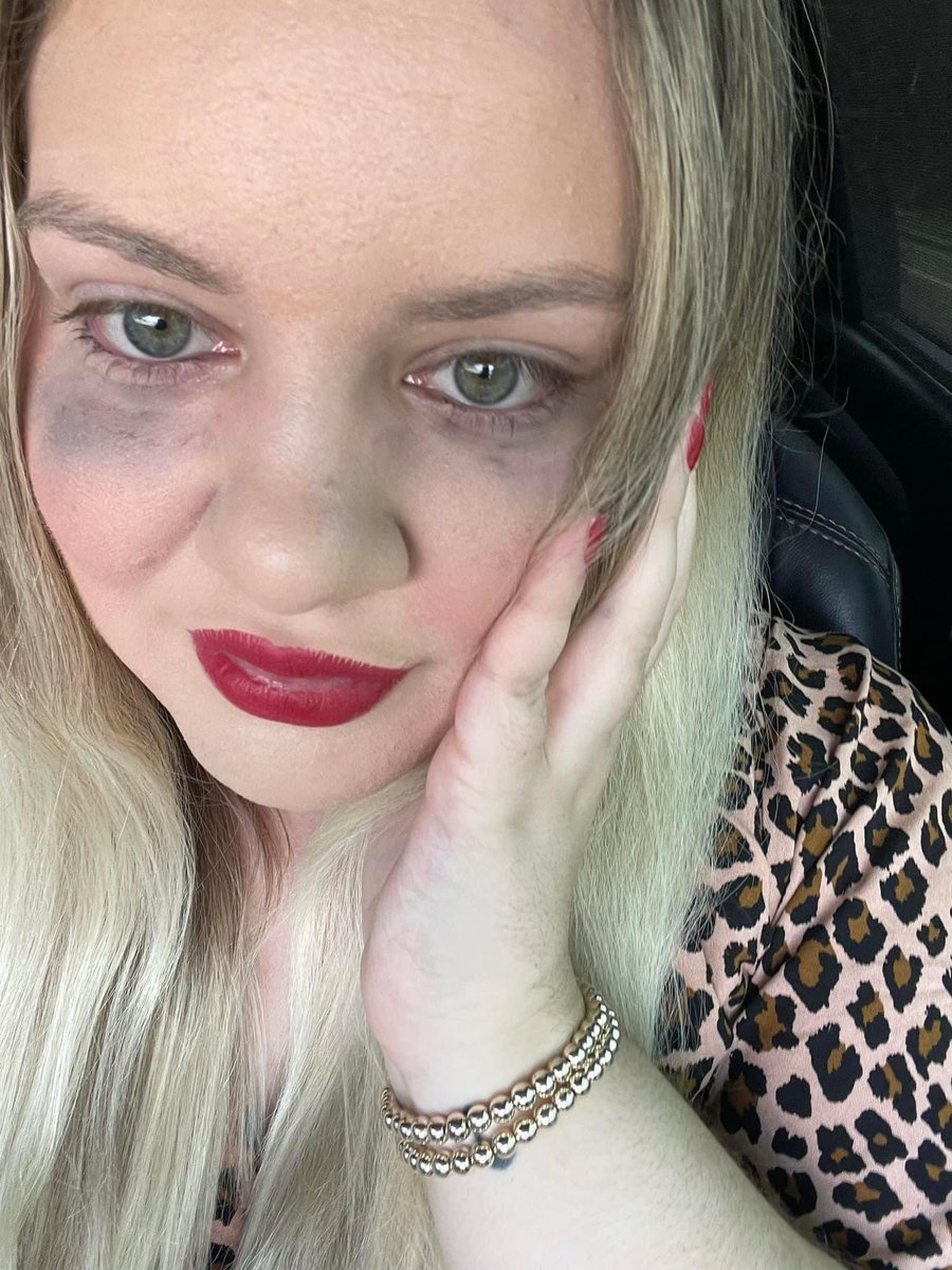 mandy_joy94's tweet photo. In my Blank Space era💅🏌️‍♀️

#ErasTourOutfit #TaylorSwift #TSTheErasTour @taylorswift13 @taylornation13 https://t.co/tbK3fRzH3D