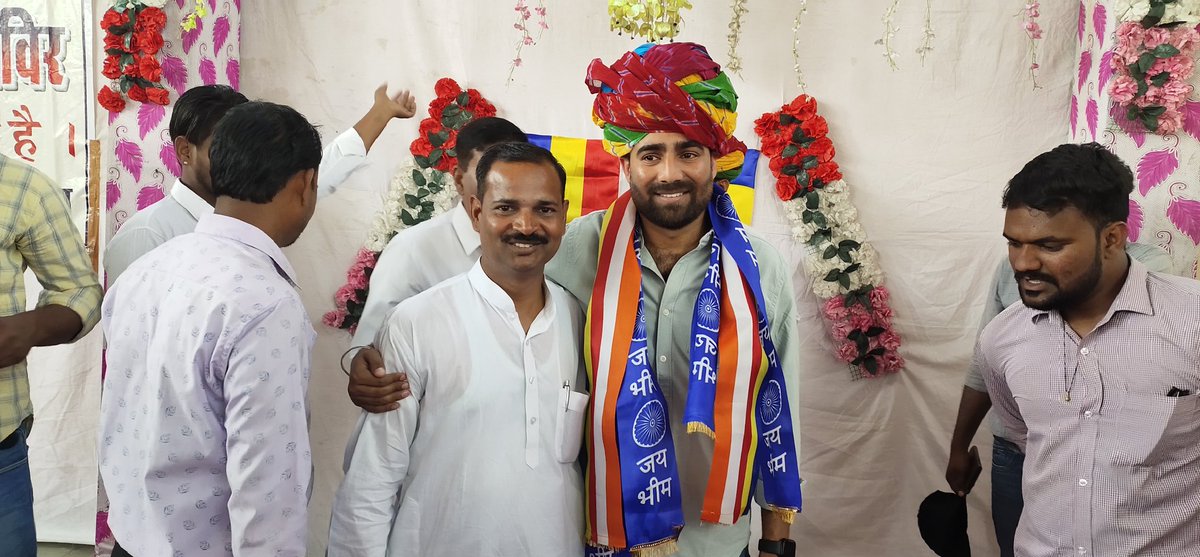 PHOOLSINGHBAIR5's tweet photo. ऑल इंडिया एस सी/एस टी रेलवे एम्पलाइज एशोसियन द्वारा आयोजित बल्ड कैम्प में 303 लोगो का रजिस्ट्रेशन और 263 यूनिट ब्लड हुआ। सभी रक्तदाताओं को बहुत बहुत धन्यवाद।
🌹🙏🏻🙏🏻🙏🏻🙏🏻🌹 https://t.co/X0CETER9Ta