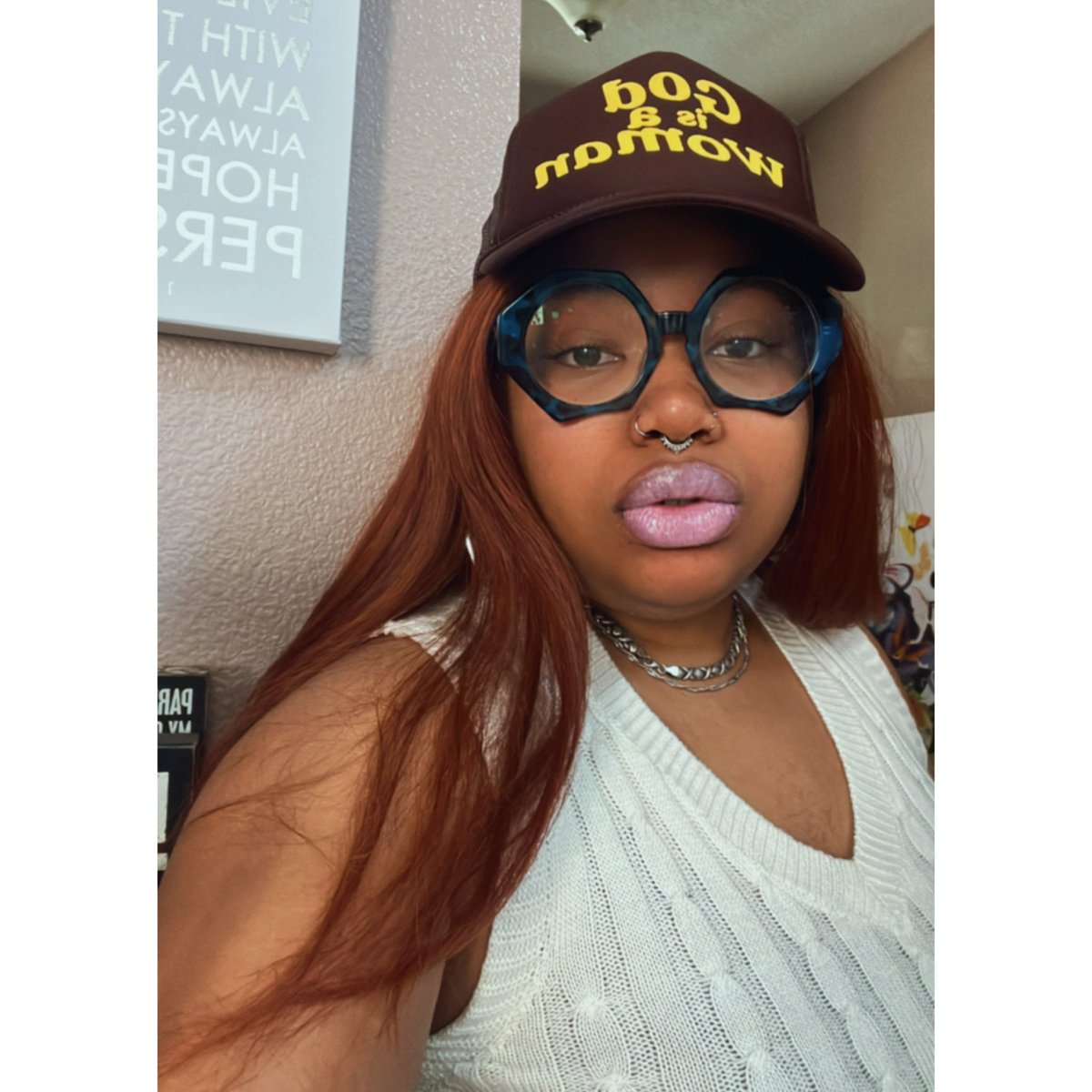 livelifetee_'s tweet photo. God is a woman 🌻
#theawarebrand #Godisawoman #femmeitforward #saygrace https://t.co/XTv790zjLh