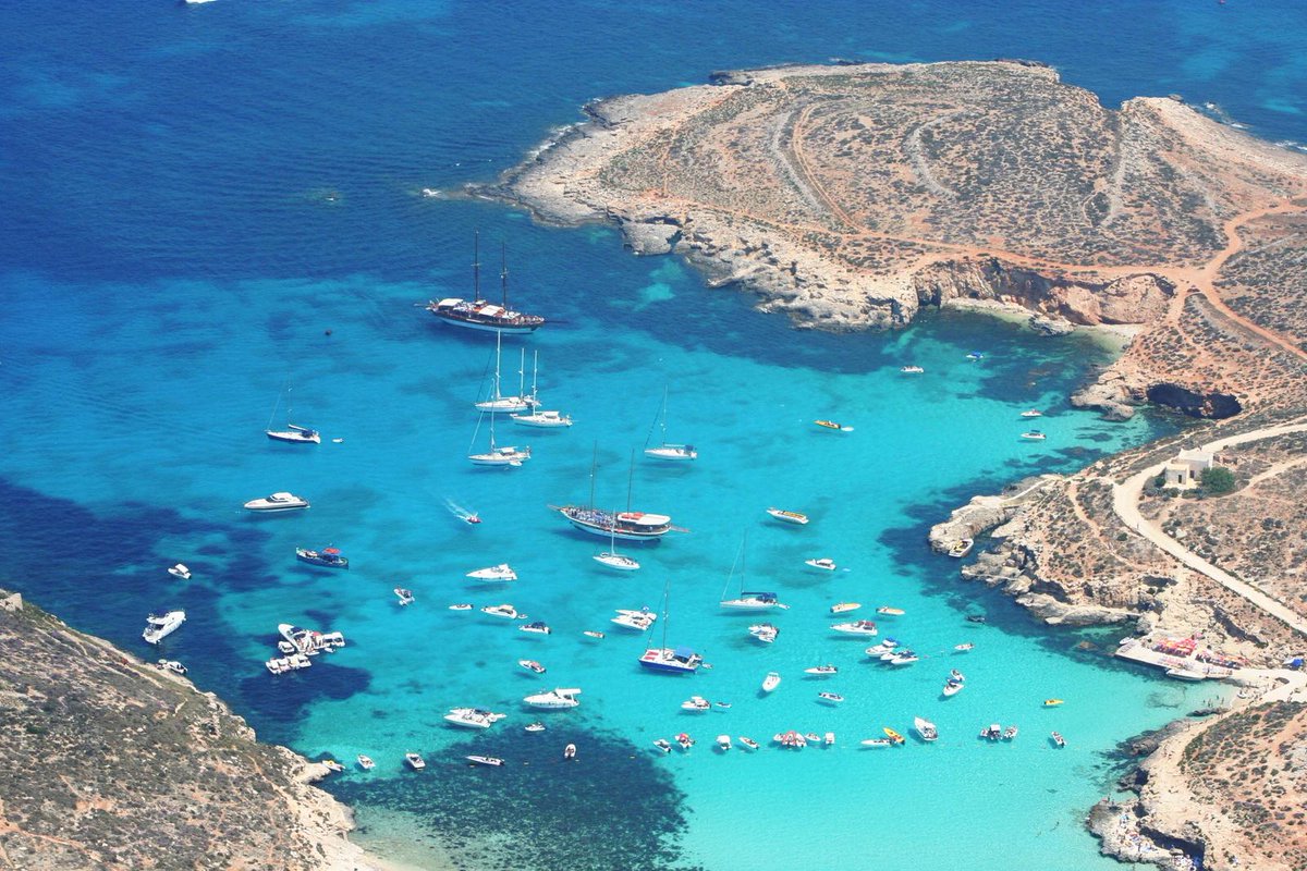 Malta Blue Lagoon, a wonderful Mediterranean place. 

#mbdtravel #travel #travelinspiration