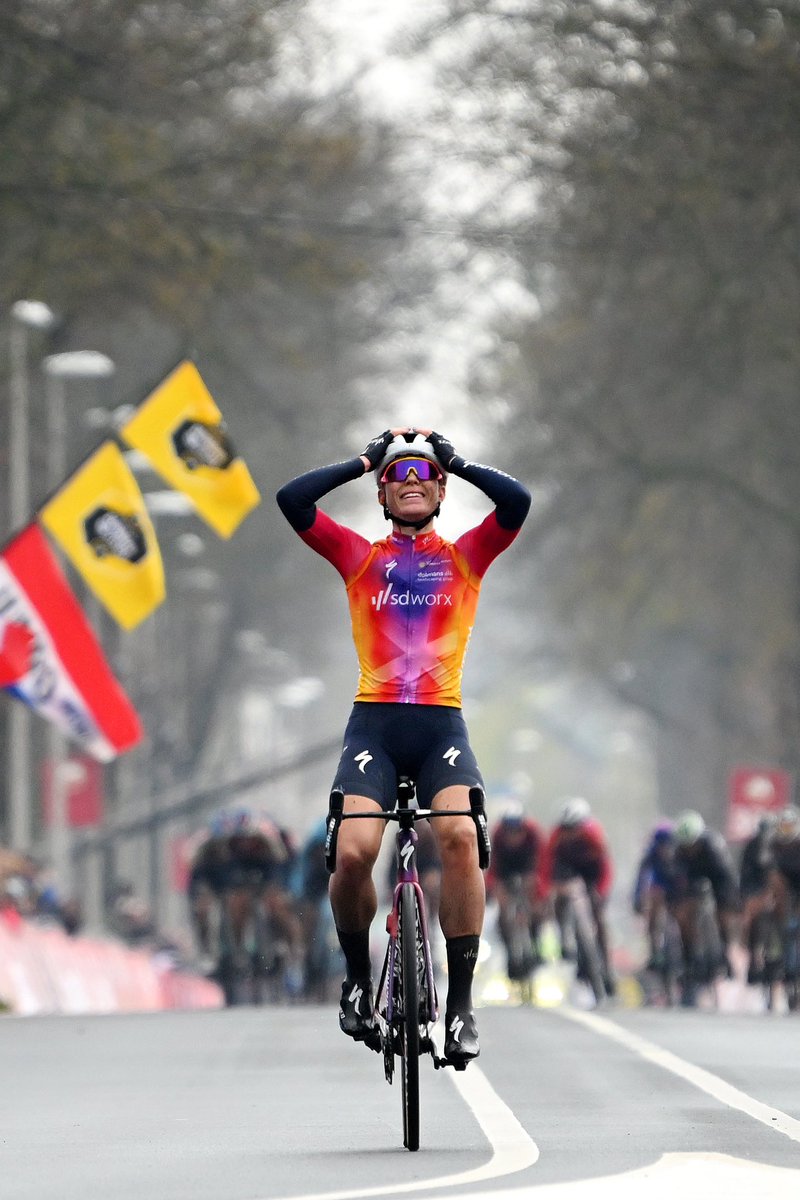 🏆 Those winning emotions 🥇

#wesparksuccess

📸 <a href="/GettySport/">Getty Images Sport</a>