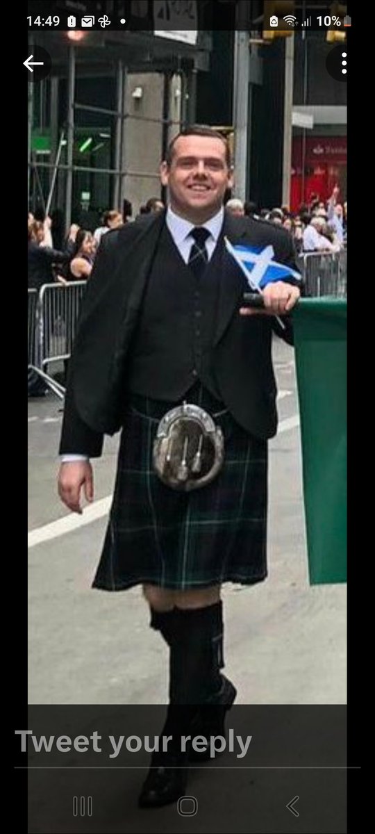 SandraToFriends's tweet photo. Any Americans seeing this and going to Tartan Wk, this man is Tory DRoss, a man that actively works for the state against Scotland. https://t.co/ScyNUatvGK