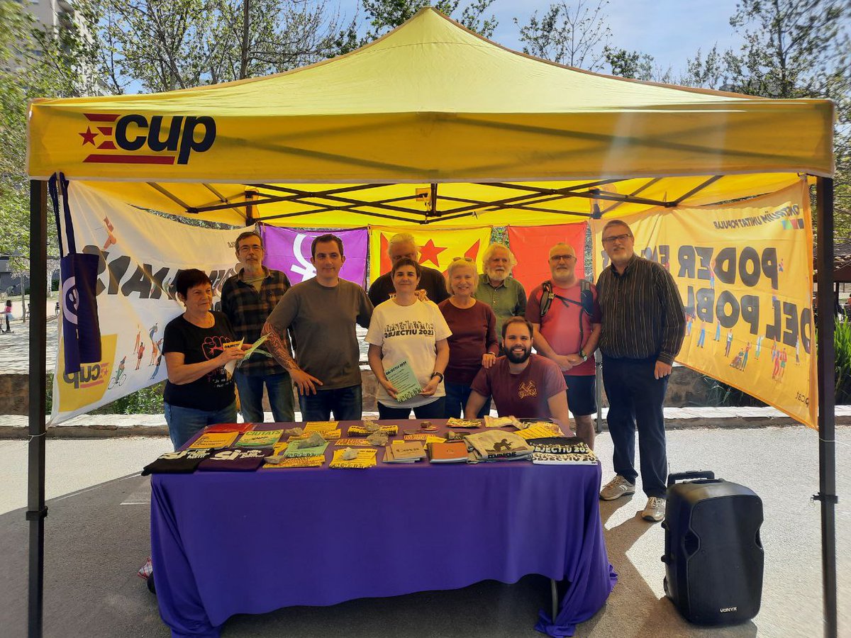 CUPTerrassa's tweet image. ⛺LA PARADETA DE LA CUP⛺

🌳Avui hem fet paradeta al Vallparadís, explicant i compartint el nostre projecte per una Terrassa socialment justa, feminista i independentista!

Tenim les idees, #FemHoPossible!