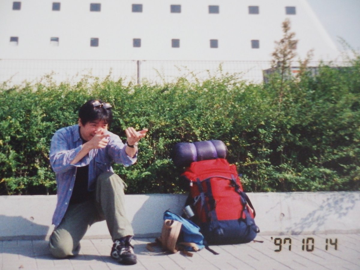 DekaHead72's tweet photo. 月命日
想い出は、先月の誕生日にアップしたこの画像について記そうと思う
#足立祐二 https://t.co/Ax4xCxupf3