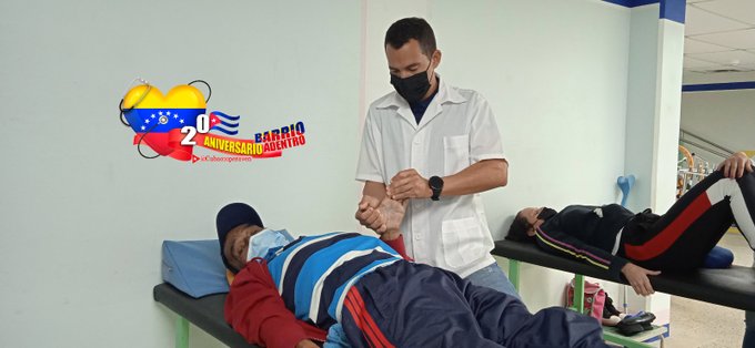 No claudicaremos jamás ni cederemos en nuestros principios. Humanistas y solidarios por siempre. #20AniversarioBarrioAdentro #CubaPorLaVida #CubaCoopera <a href="/cubacooperaven/">Brigada Médica Cubana en Venezuela</a> <a href="/MINSAPCuba/">Ministerio de Salud Pública de Cuba</a> <a href="/japortalmiranda/">José Angel Portal Miranda</a> <a href="/MinSaludVE/">MPPSalud</a> <a href="/MagaGutierrezV/">Magaly Gutiérrez Viña</a>