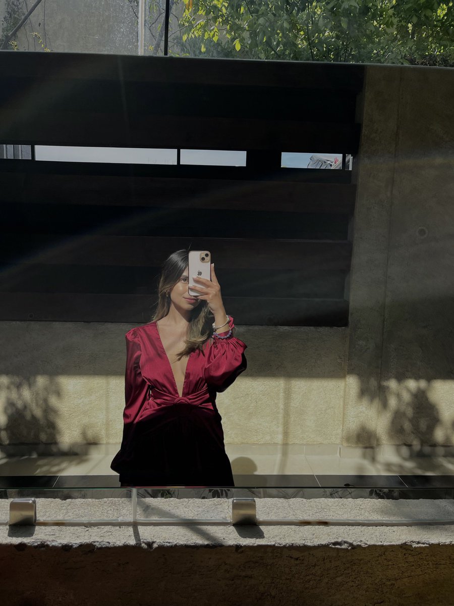FerEp_'s tweet photo. life lately feels like a movie https://t.co/C7YNNXfBMx