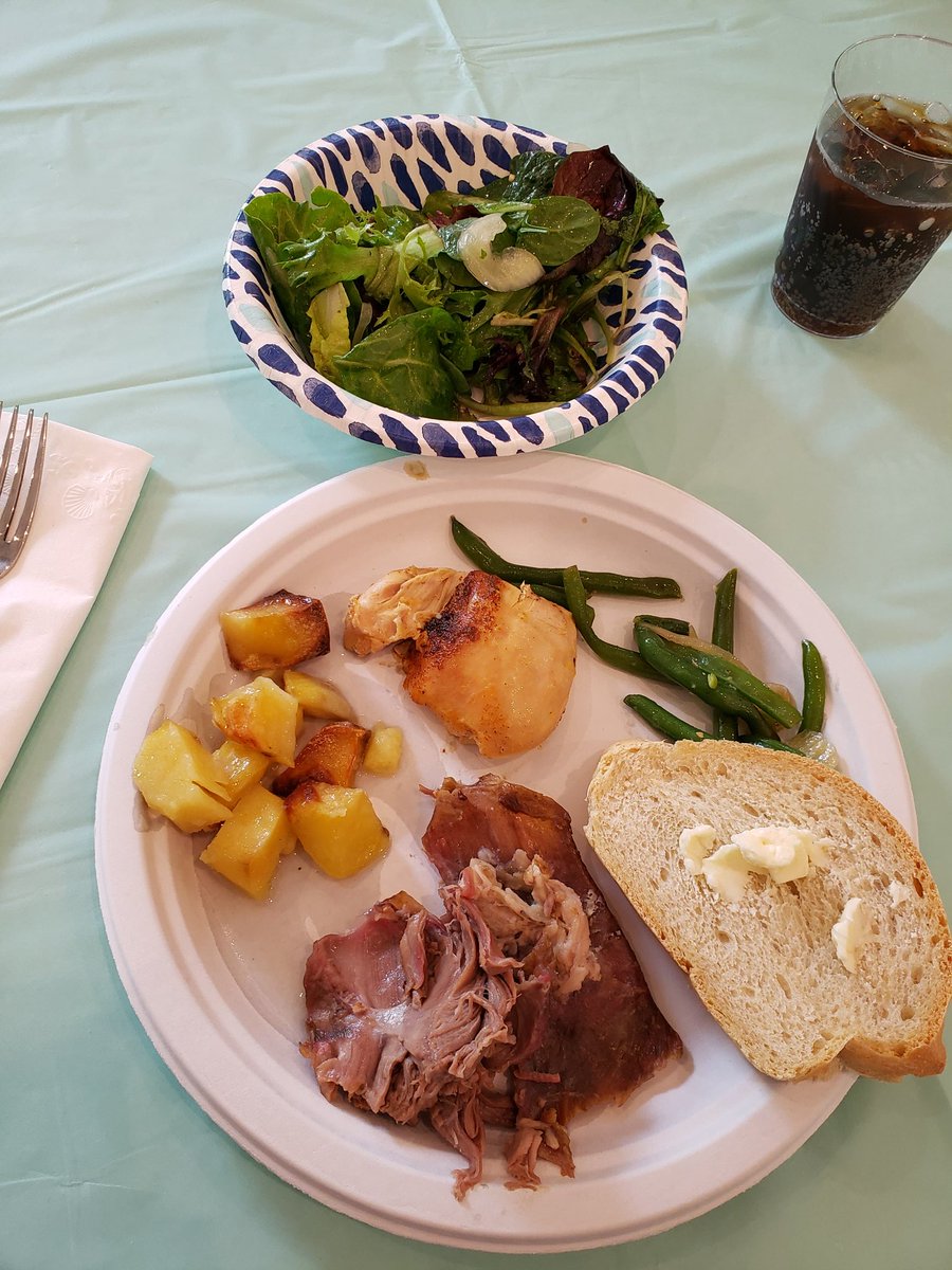 Happy easter!! Happy pascha!
Delicious food was eaten!