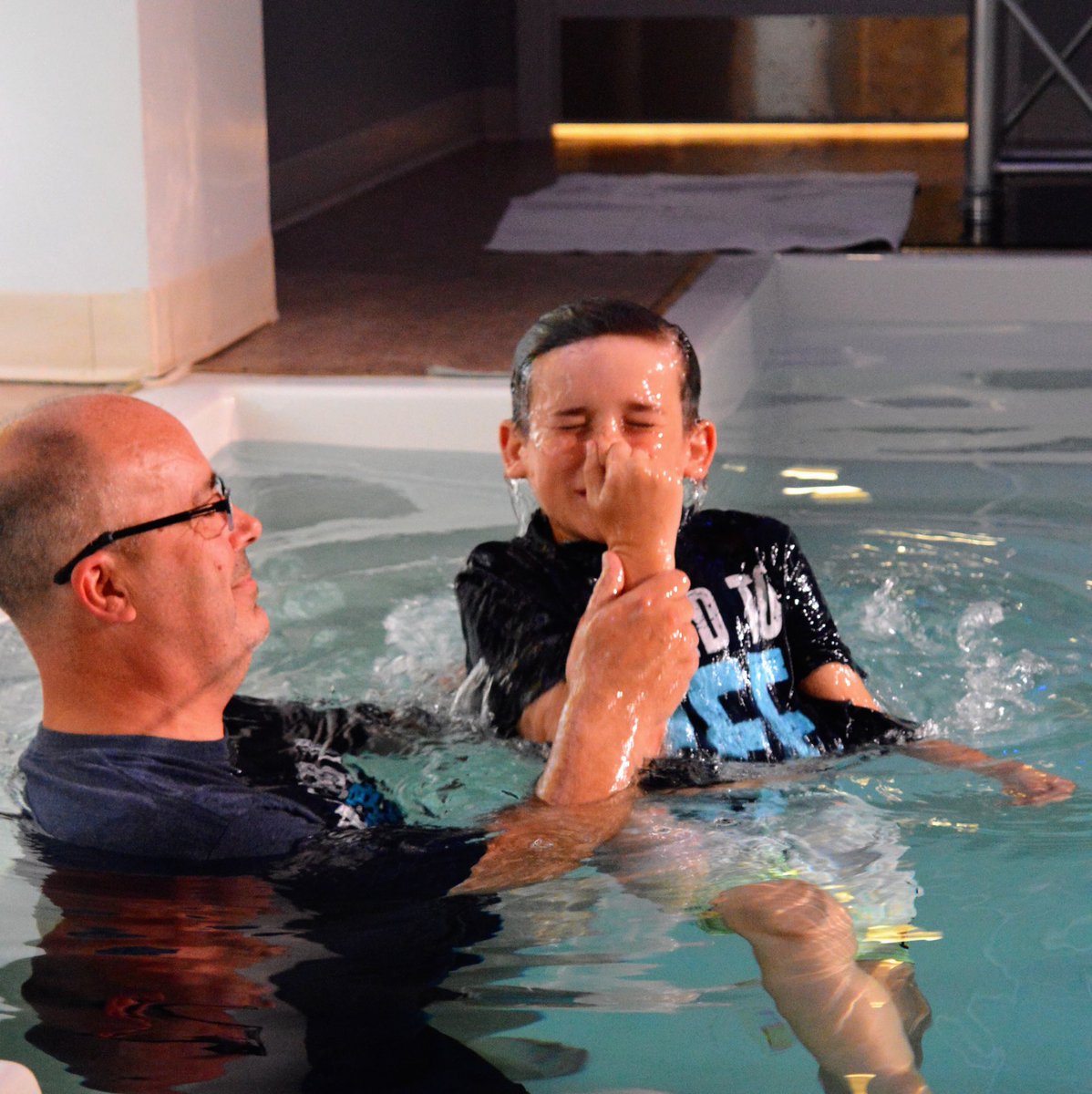 PastorRussNoss's tweet photo. 🙌 Praise God! 3️⃣ people followed in obedience of baptism today at Mt Carmel Baptist Church. What an awesome day! #fillthetank #baptismsunday https://t.co/lDcwLDivvm