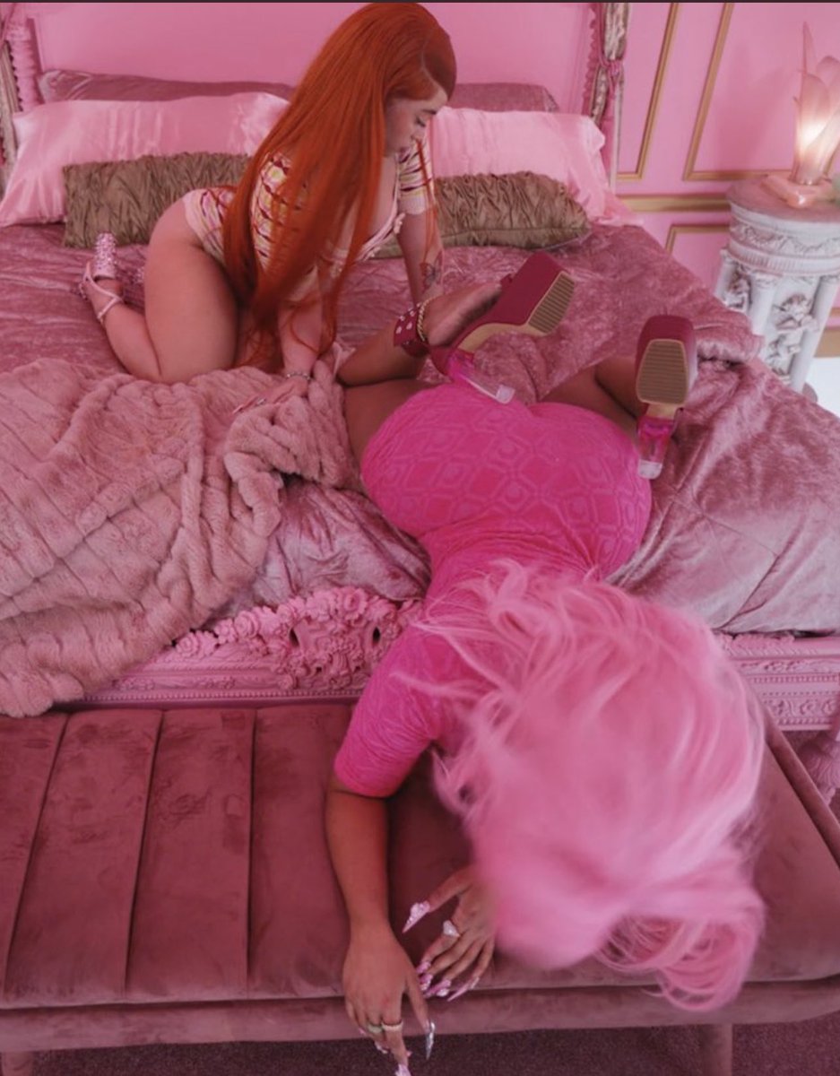 kiyathattea's tweet photo. Jason  L said Nicki would never get another #1

All of Stan twitter and KoolAid twitter turned on Ice Spice for collabing with Nicki

4 fanbases streaming KB to block us

If y’all settle y’all prove them right.  We need this #1 for Ice &amp; Nicki. https://t.co/NRACoZoBZC