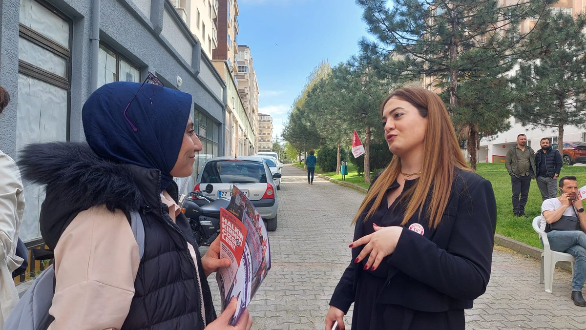 Nilüfer Seçim İrtibat Büromuzun açılışını milletvekili adaylarımızla gerçekleştirdik. 

İlgi gösteren tüm yurttaşlarımıza teşekkür ederiz.