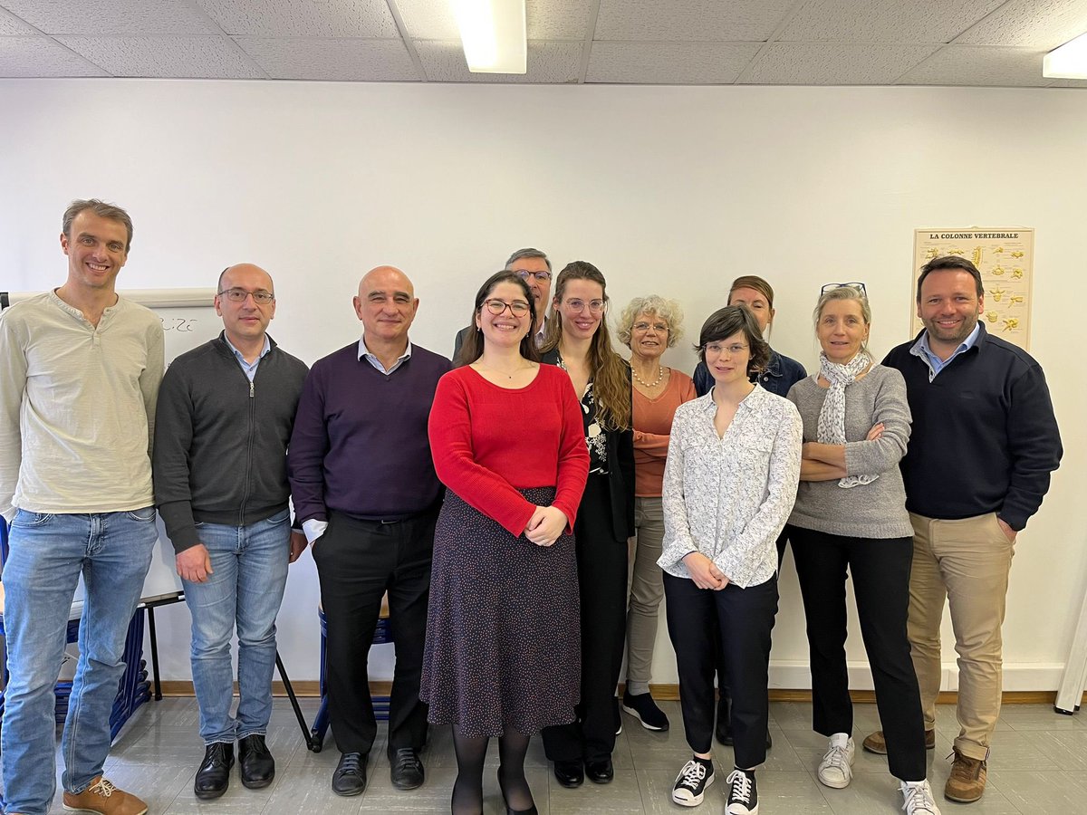 Claire Hentzen (@claire_hentzen) on Twitter photo Fière d’avoir passer cette nouvelle étape et de rejoindre l’équipe #MPR comme MCU-PH prochainement ! Promotion spéciale cette année #girlpower avec <a href="/DrRebeccaHaddad/">Rebecca Haddad</a> et <a href="/PaulineLallDdk/">Pauline Lallemant-Dudek</a> pour <a href="/Sorbonne_Univ_/">Sorbonne Université</a> Fière d’avoir passer cette nouvelle étape et de rejoindre l’équipe #MPR comme MCU-PH prochainement ! Promotion spéciale cette année #girlpower avec <a href="/DrRebeccaHaddad/">Rebecca Haddad</a> et <a href="/PaulineLallDdk/">Pauline Lallemant-Dudek</a> pour <a href="/Sorbonne_Univ_/">Sorbonne Université</a>