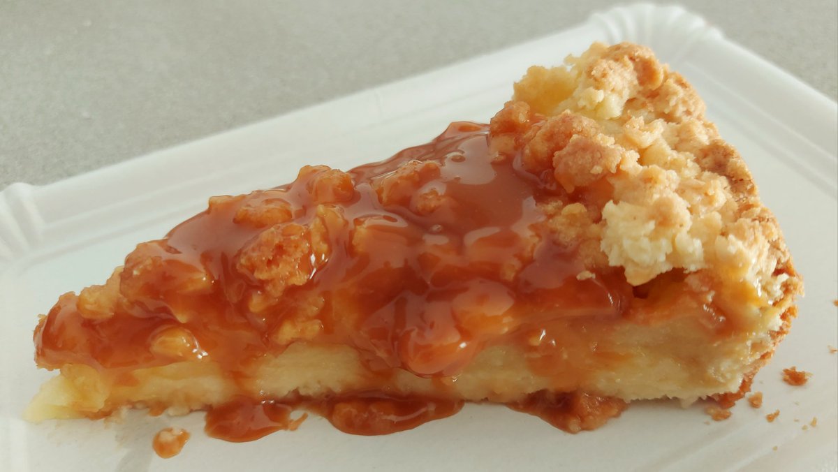 comocomodiadia's tweet photo. ...#tartademanzana, #masaquebrada #dulcedeleche y #crumble crujiente... #dulcecafe #glacéxilxes #comocomodiadia https://t.co/bCStVD9P6R