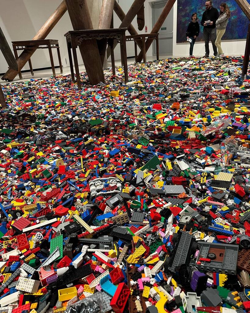 Timothy_Hughes's tweet photo. Lego - Ai Welwei #aiweiwei @designmuseum #makingsense #designmuseum #designmuseumlondon #art #artgallery #artist #london #kensington #londonlife #london🇬🇧 #londonart #londonist #londoner #londoners #china #design #sculpture #sculptures #object #objectdes… https://t.co/bWijP3TQ7r https://t.co/OIUbVcPJl1