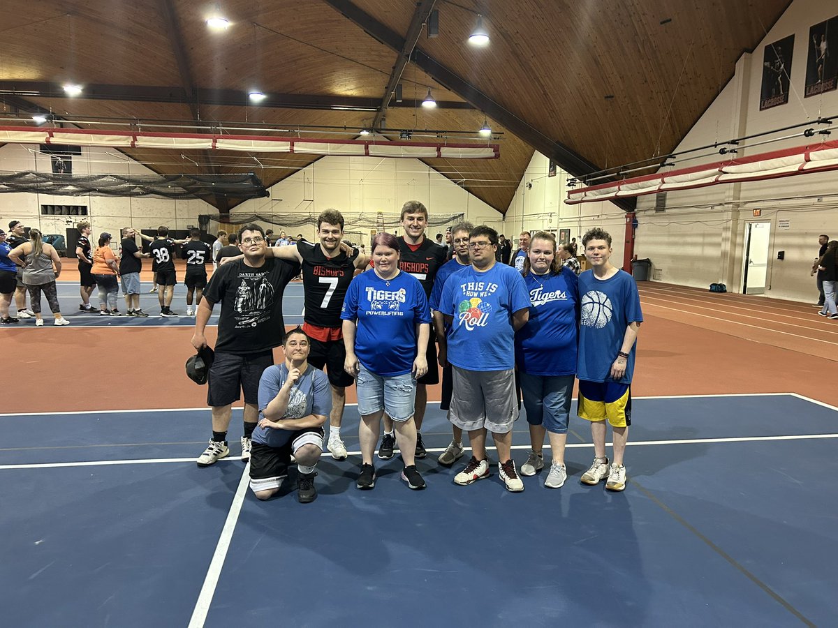 OWUBishopFB's tweet image. One our favorite days of the year is being able to help with the Bishop Games Special Olympics event. I think everyone had a great time today.