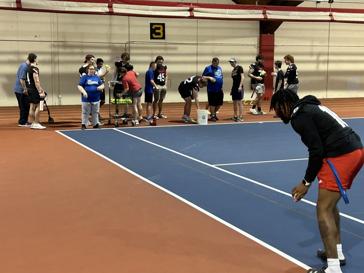 OWUBishopFB's tweet image. One our favorite days of the year is being able to help with the Bishop Games Special Olympics event. I think everyone had a great time today.