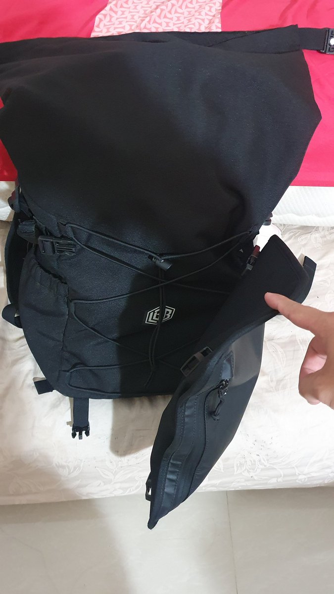 Novanah4's tweet photo. Daypack lbb 21L 
Kondisi 9/10
Insyaallah aman semua
450net 
#fnfjb 
#jualtas 
#jualtaslbb https://t.co/O239yKrhO1