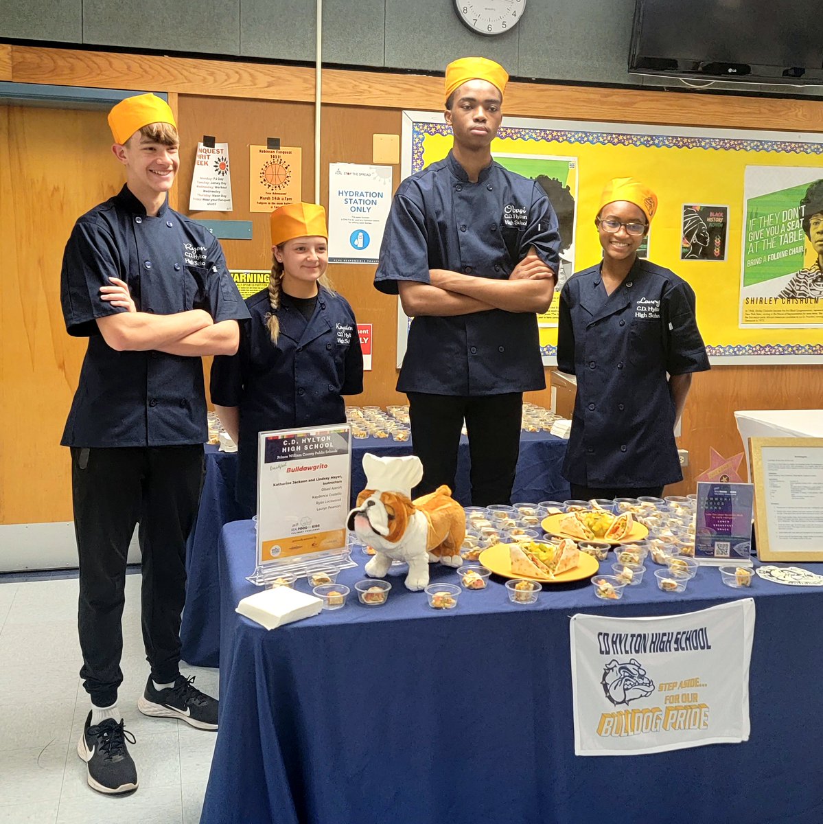A panel of local celebrity chefs, school food professionals, and culinary students judged the lunch entries for this year's 2023 RFFK Culinary Challenge.

We're excited to share the winner + finalists w/u!

Congratulations to all participating teams for doing such an amazing job!
