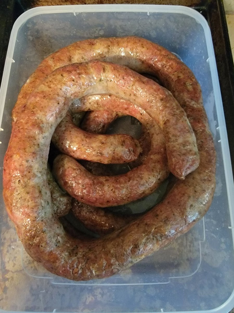 2_fists's tweet photo. Weekends are for food prep!  6lbs slow cooked ground beef, 5 lbs sausage, and 3 lbs of burgers. Makes my week so much easier. #keto #carnivore #protein #meatheals https://t.co/pmawkgvvFn