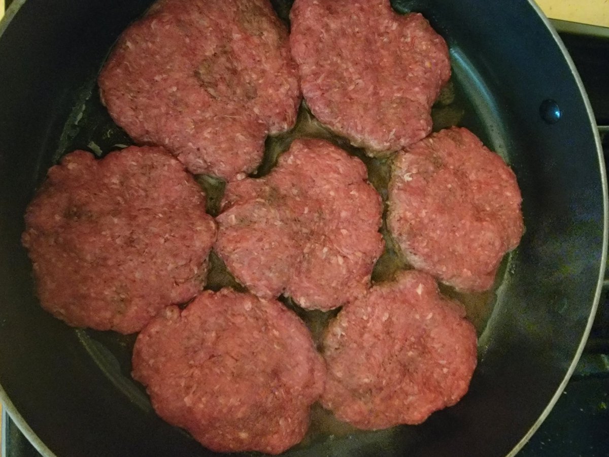 2_fists's tweet photo. Weekends are for food prep!  6lbs slow cooked ground beef, 5 lbs sausage, and 3 lbs of burgers. Makes my week so much easier. #keto #carnivore #protein #meatheals https://t.co/pmawkgvvFn