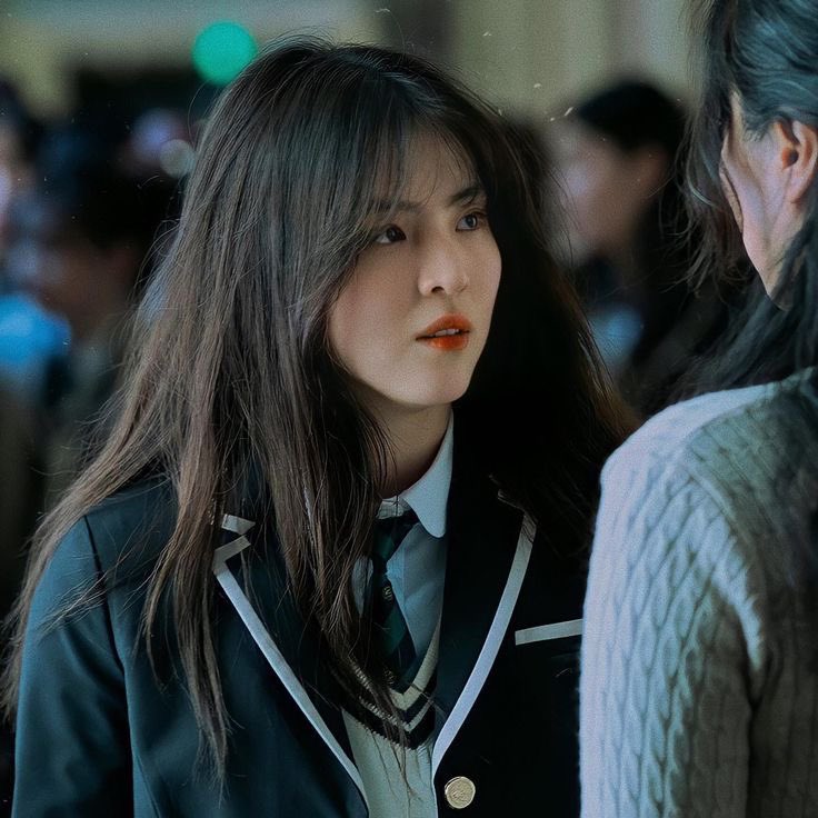 kdramagramm_'s tweet photo. My Name izlememis birine sorsak bu ikisi ayni kisi derdi https://t.co/IeKDtNYEUK