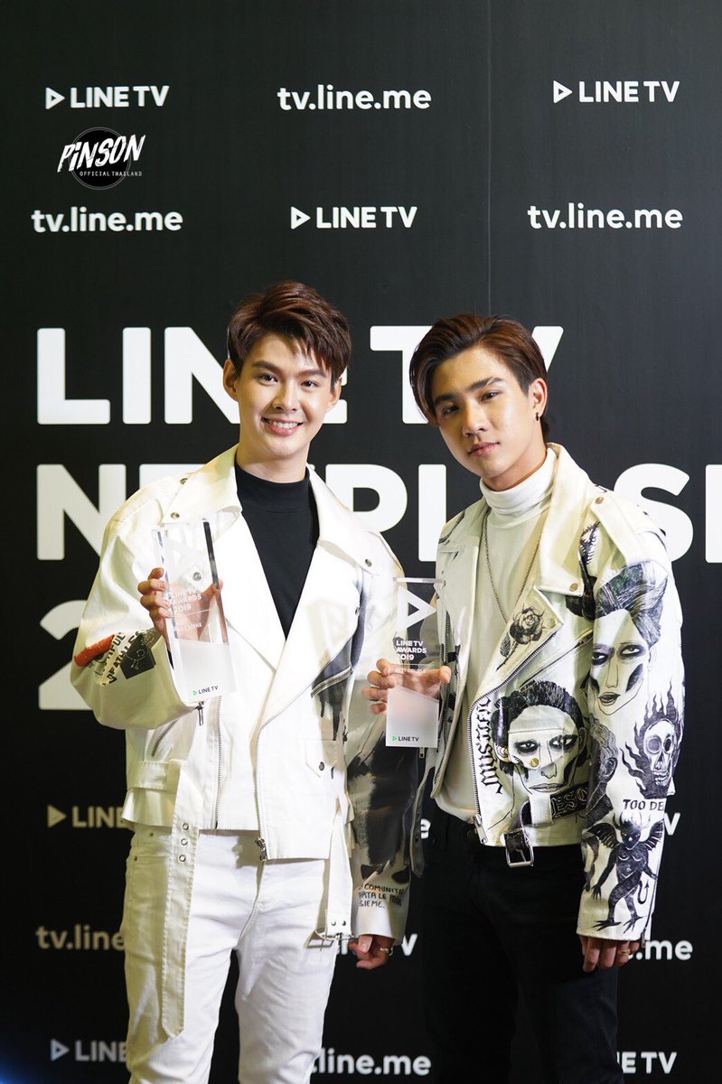 ยืนอยู่ตรงนี้เพื่อเธอเท่านั้น 🖤❤️
#PerthSaintSation #TRIGON