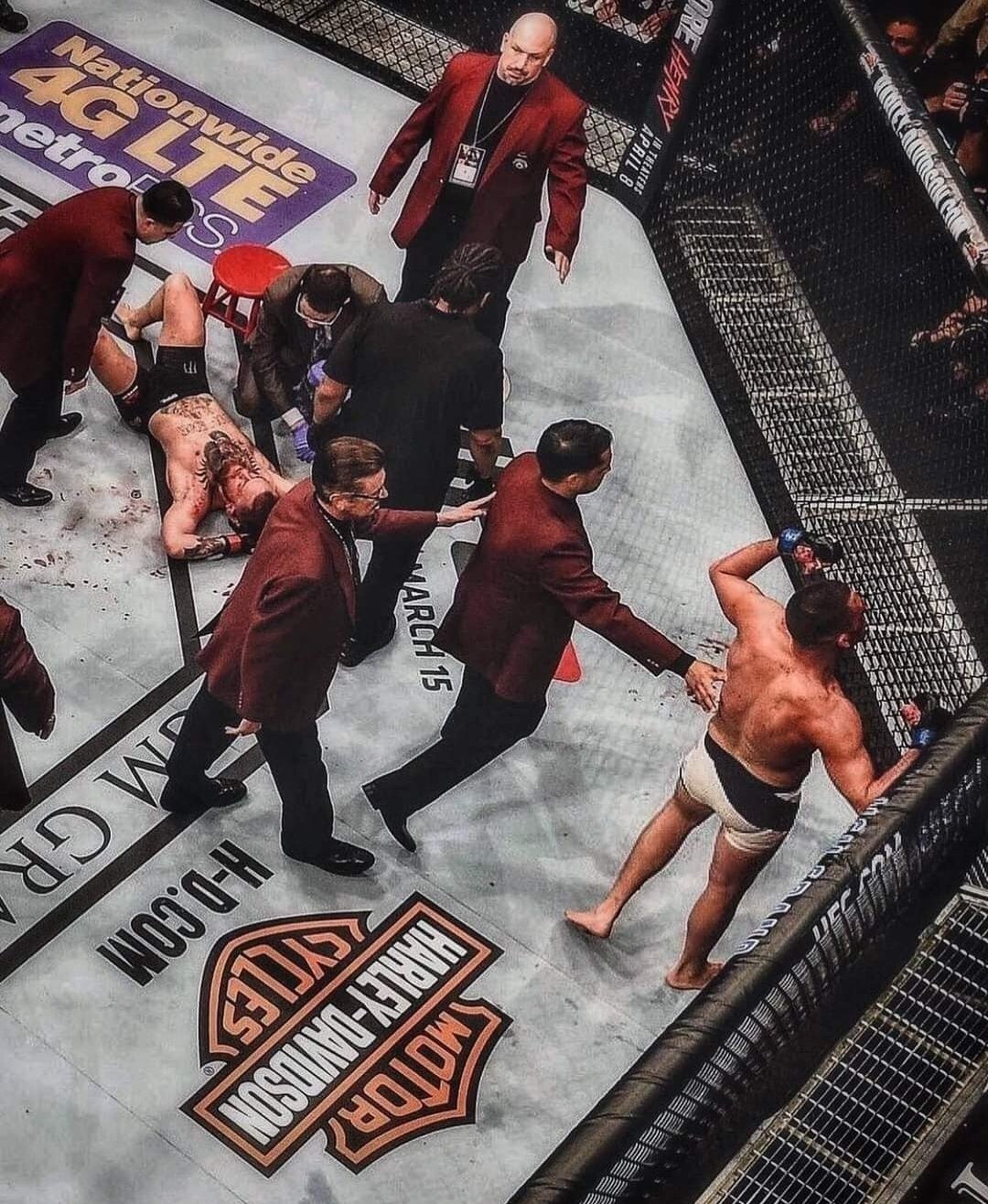 Happy birthday to Nate Diaz my favorite fighter. The real one   