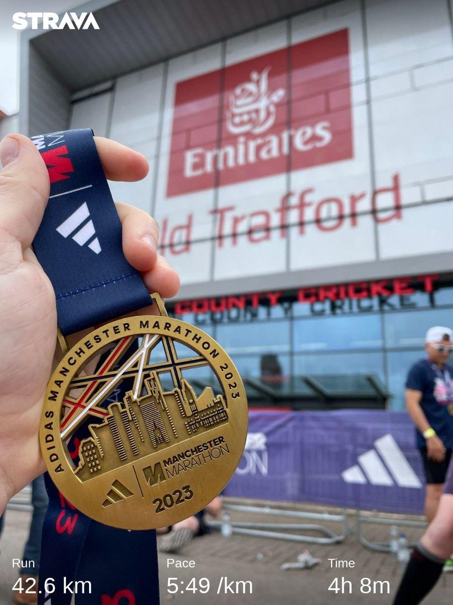markrfletcher's tweet image. First ever Marathon, in 04:08:28. Thank you #manchestermarathon. Now for a shower and high calorie food. 
strava.app.link/jK99tDQZ2yb