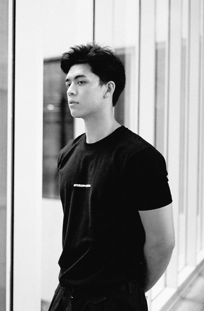 xxldig's tweet photo. ㅤ
pengen naked cuddle sambil gesek kelamin. 
ㅤ https://t.co/eElLFbt2wW