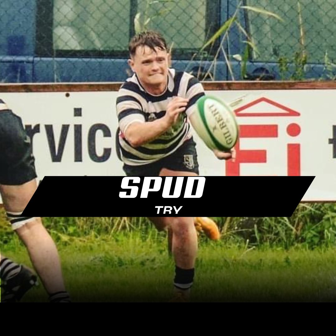 StSenansRugby's tweet photo. Munster junior Plate Final

Senans 10- 18 Cashel 
Spud with the fry 
Slotted over by dec https://t.co/p88cOqhn7z