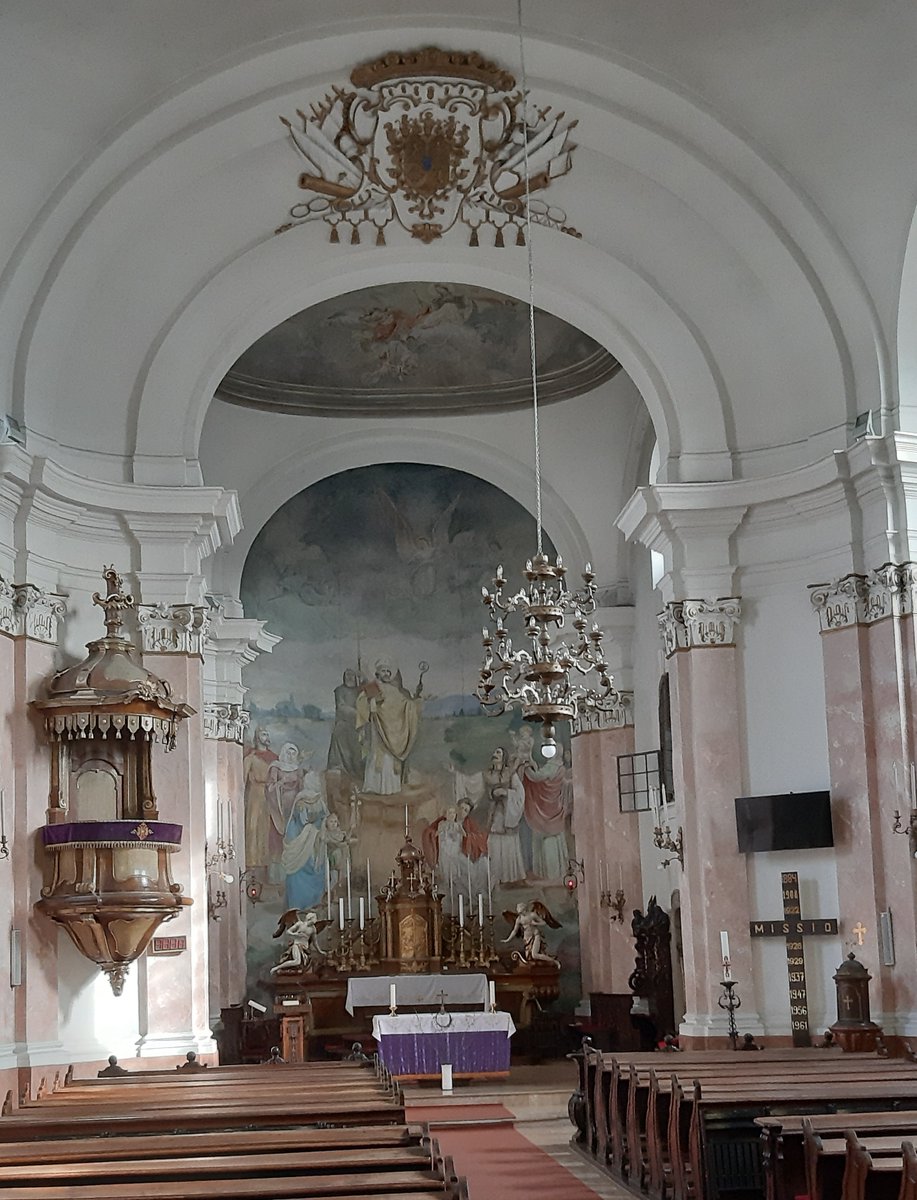 PilgrimBudapest's tweet photo. April 23 is #StAdalbert's feast in HU. He baptized/confirmed King St Stephen.
Parish church of #Hatvan, gracious town East of Budapest, is dedicated to him. https://t.co/SBDOI3sdXt