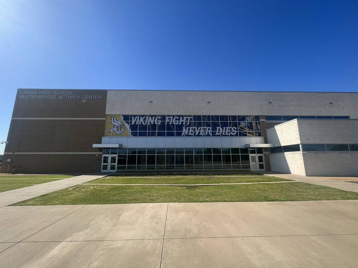CoachSkinz's tweet photo. Viking. Fight. Never. Dies!
Thank you @GC_Image and @coachp58 for bringing the π₯π₯π₯π₯ to North Arlington!
#WTD
#BET https://t.co/2MgEudsVCH