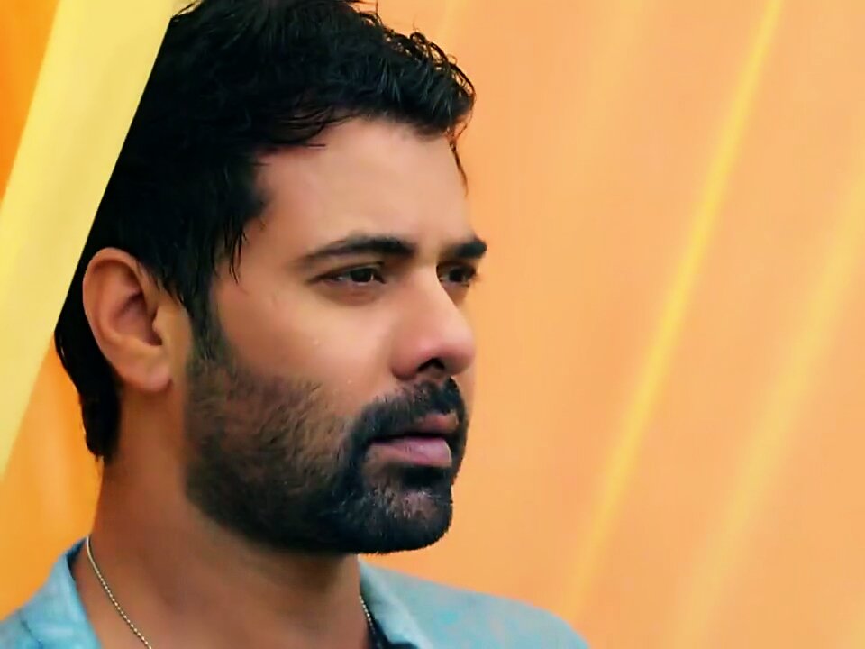 Andrasabe's tweet photo. #ep327 #RadhaMohan #ShabirAhluwalia #MohanTrivedi https://t.co/F8loqX4flY