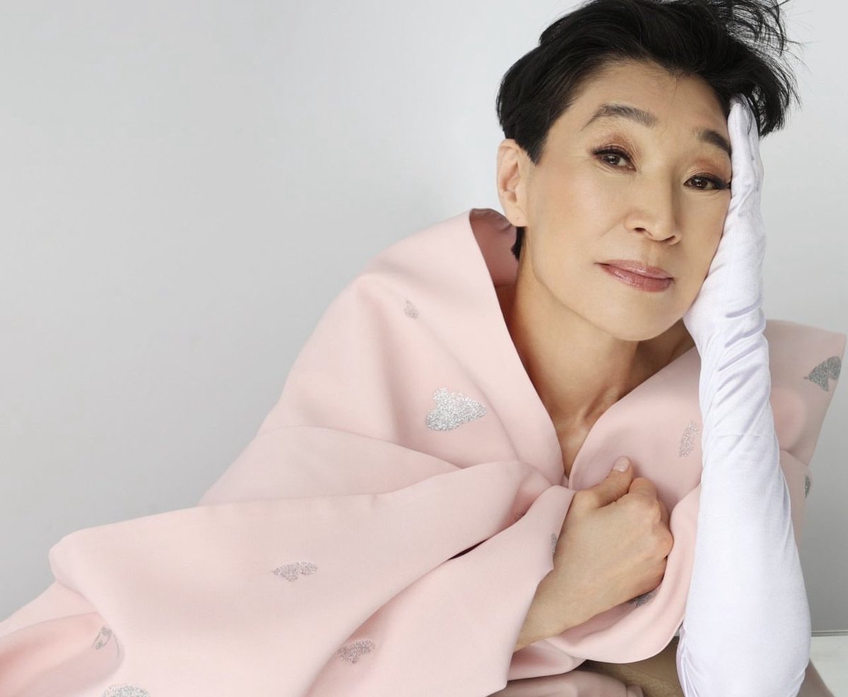 Grateful for another day of health and happiness. 🤍⚡️ #model