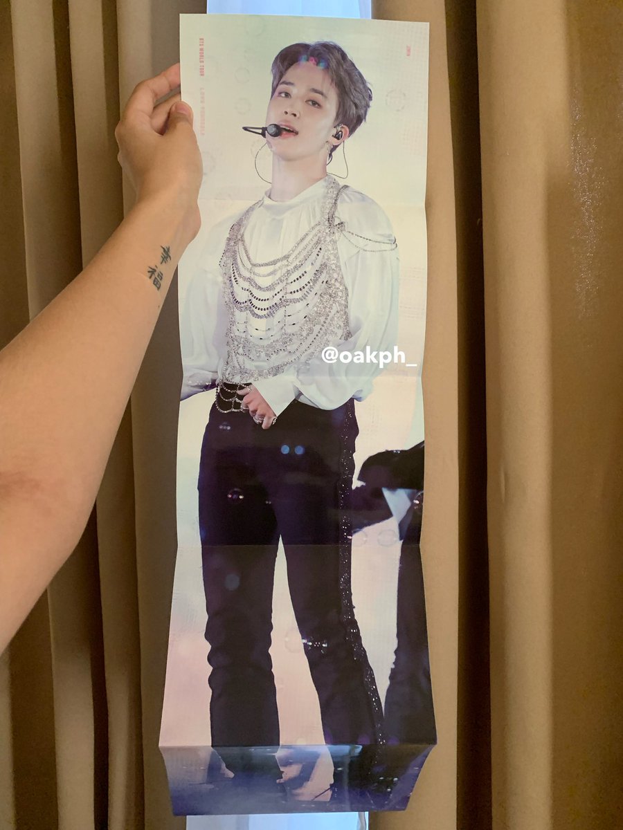 oakph_'s tweet photo. #OAKPHOnhand decluttering sale 🫶🏻
BTS LY TOUR IN SEOUL DVD (UNSEALED)
— no photocard only ; cds never been played
*JIMIN FOLDED POSTER MINT CONDI

₱1,700 PAYO | DOP APRIL 30

(+PF/LSF)
MOP: Gcash CBS Seabank UB MAYA
MOD: DIRECT J&amp;T | SCO

🏷️ bts wts lfb ph ww https://t.co/aABpldOr4S