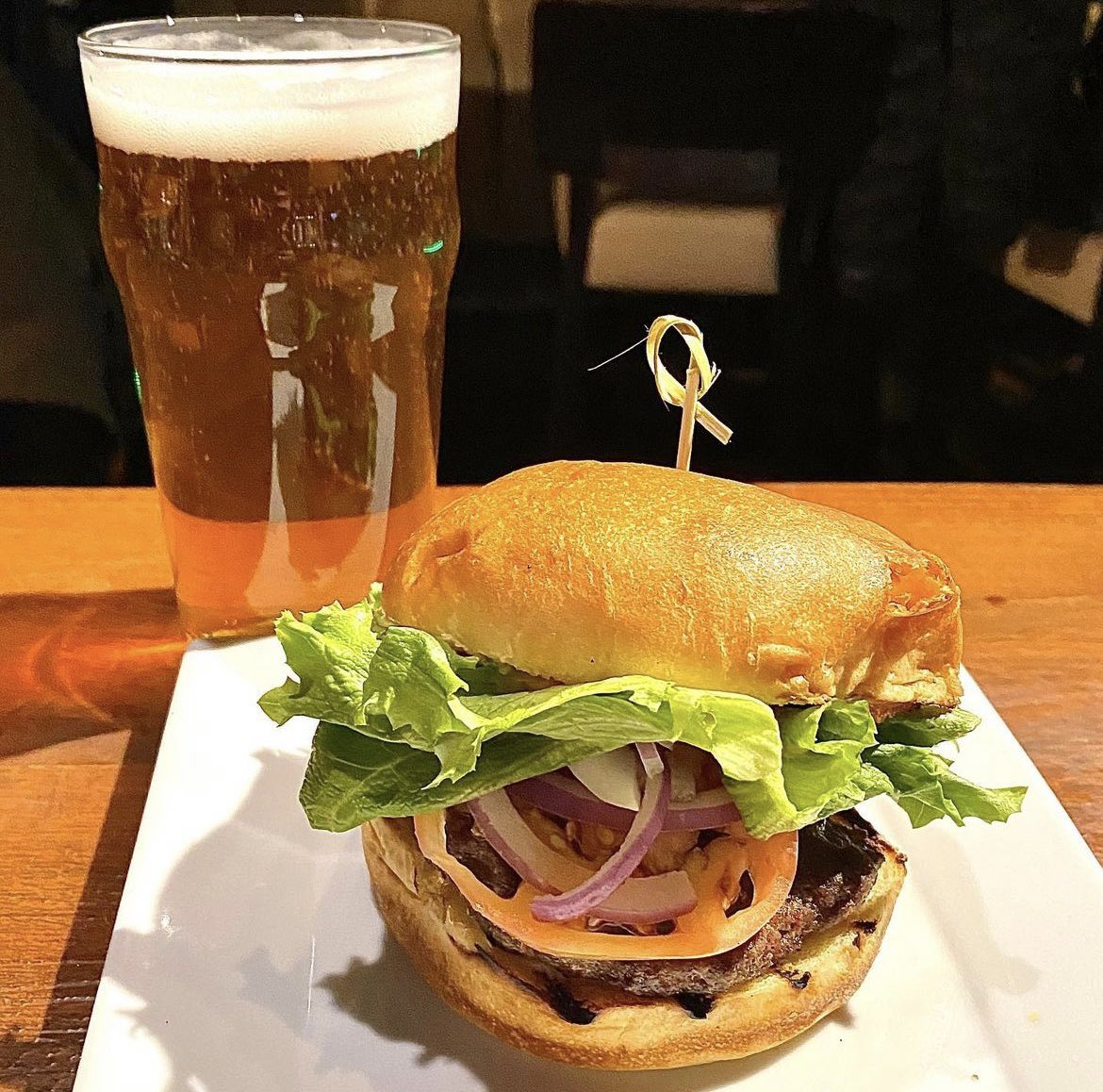 Enjoy an Icehouse Burger and a 20oz pint of House Lager for just $10 today!!! This #HelluvaDeal runs from 2pm to 6pm every Sunday.

Hours Today: 2pm to midnight
Happy Hour: 3pm to 7pm

•
•
🍔 
•
•
#SundayFunday #BurgerAndBeer #YegDeals #SundayVibes #Yeg #YegFood #YegDT