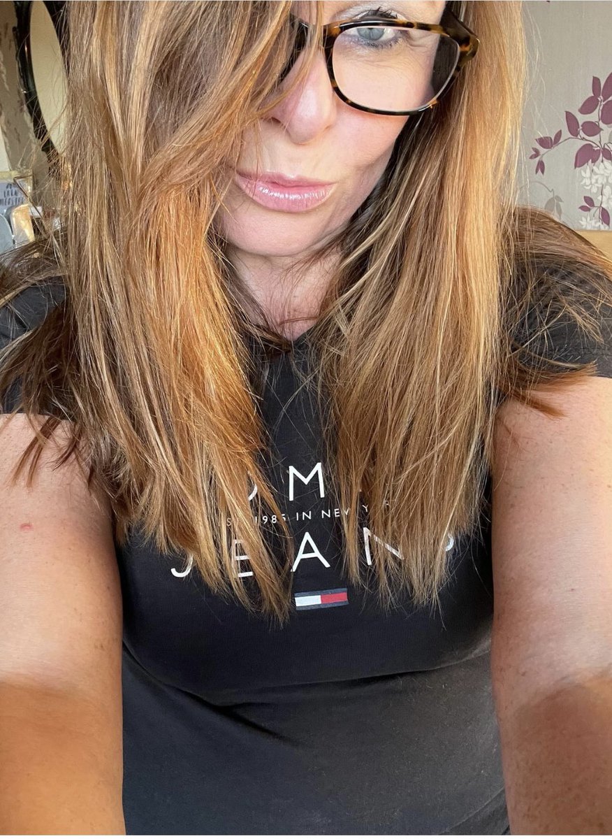 Sunday walk with my dogs 🐶 🐶❤️ flowers picked  - lamb chops planned for dinner … I’d make someone a good wife lol 😂 ( nah done that- under appreciated!) xx