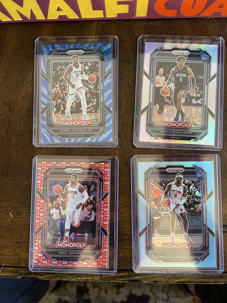 StackPg's tweet image. Ended up snagging some and these were the hits. Boxes say non base are every 1 and 3 packs on average and over half mine only had one non base. The parallels are really cool though! Hopefully can find some more @CardPurchaser